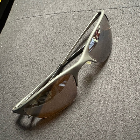 Vintage Oakley Sunglasses - Picture 1 of 3